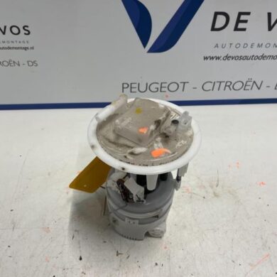 Opel Corsa 1.2 12V 75 Brandstofpomp Elektrisch HMH 2022 9823470180