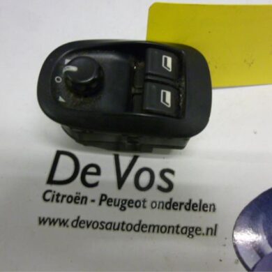 Peugeot 206 1.4 HDi Combischakelaar ramen 2004 6552WP