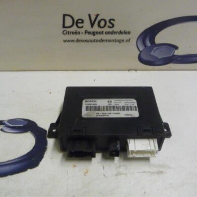 Peugeot 407  PDC Module 2008 6590K8-6590T8
