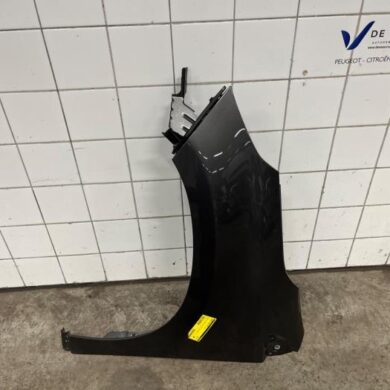 Peugeot 2008 1.2 12V e-THP PureTech 110 Front wing, left 2017 9678733480