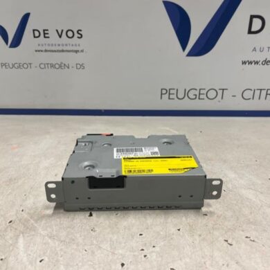 Citroen C5 Aircross 1.2 e-THP PureTech 130 Radio 2020 1671961680-9834626780-1690335180
