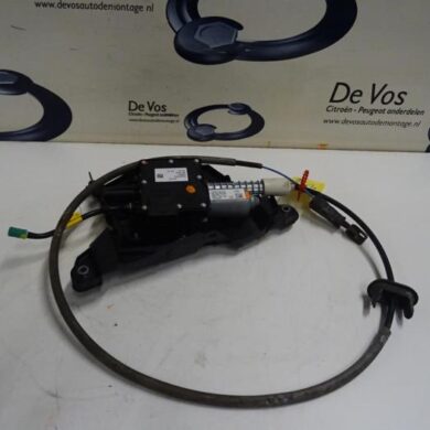 Peugeot 3008  Handrem motor 9HR-9HR9H05 2011 470212