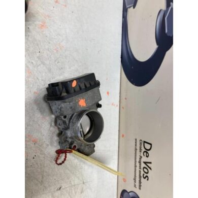 Peugeot 307 2.0 16V Gasklephuis RFN 2004 1635W8