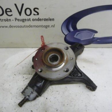 Peugeot Partner 1.6 HDI 90 16V Fusee links-voor 2009 364696