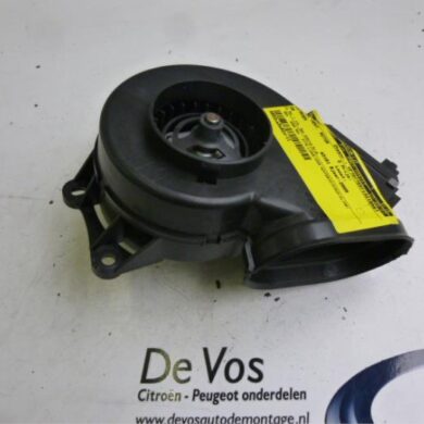 Citroen C8 2.0 HPi 16V Kachel Ventilatiemotor 2005 6441AW