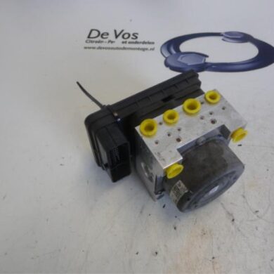 Citroen DS3  ABS Pomp 5FV5F02 2013 1609929780-1610182180