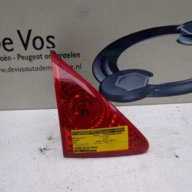 Peugeot 3008 1.6 HDiF 16V Achterlicht links 2012 6350HE