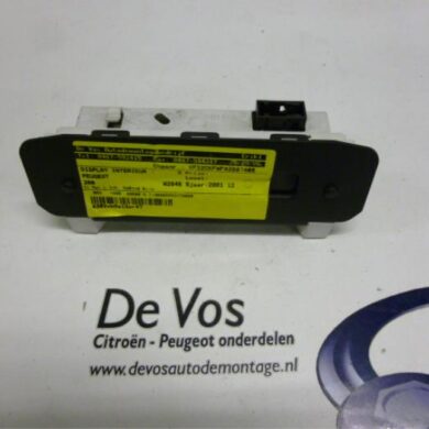 Peugeot 206 1.4 XR,XS,XT,Gentry Display Interieur KFW 2001 6155FE-6155FC-6155Q9-6155R4