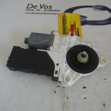 Peugeot 407  Raammotor Portier 2007 9221Y8