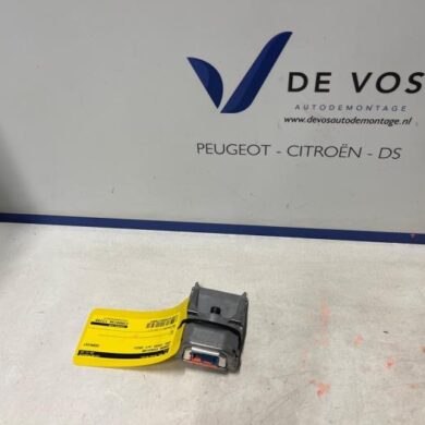 Opel Corsa 1.2 12V 75 Camera voorzijde 2023 1685402380-9851326280-1692667180