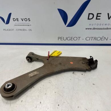 Peugeot 2008 1.2 VTi 12V PureTech 130 Draagarm rechts-voor 2024 9831682780