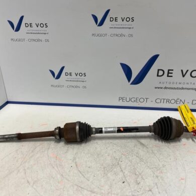 Opel Corsa 1.2 Turbo 12V 100 Aandrijfas rechts-voor HNK 2020 9825390980-1647577680 20V256