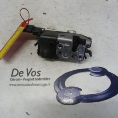 Peugeot Partner 1.6 HDI 90 16V Deurslot Mechaniek 4Deurs rechts-voor 2009 9135EA