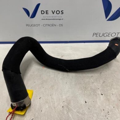 DS Automobiles DS4 1.6 16V PureTech 180 Intercooler hose 5G06 2021 9813408480
