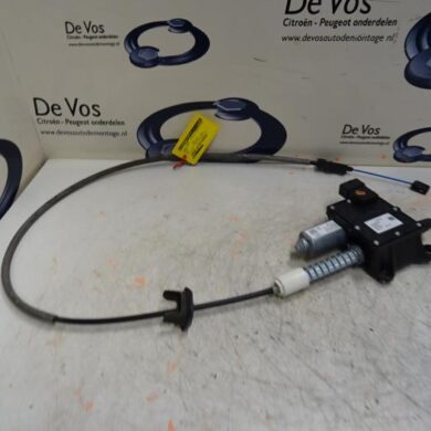 Peugeot 3008  Handrem motor BHZ-BHZBH01 2016 470212