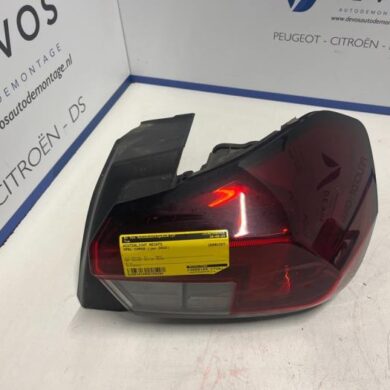 Opel Corsa 1.2 12V 75 Achterlicht rechts 2022 9829317280