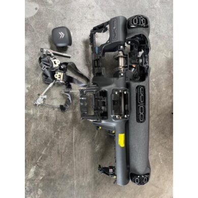 Citroen C3 Aircross 1.2 e-THP PureTech 110 Airbag Set+Module 2024 9811875780-9827184880-98311772XX-98311795XX-YQ000309CY-YQ002496CY