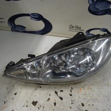 Peugeot 206 1.6 16V Koplamp links 2003 6204S9
