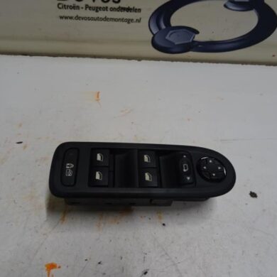 Peugeot 308  Combischakelaar ramen 2010 649026