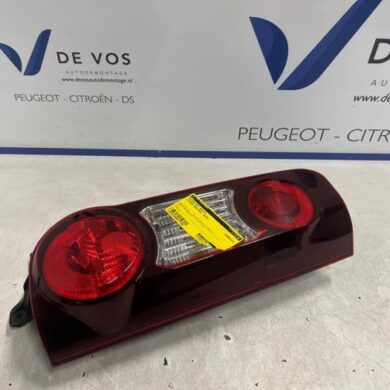 Citroen Berlingo 1.6 BlueHDI 100 Taillight, right 2018 9677205480-1680022880