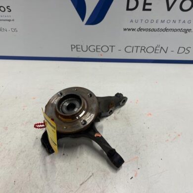 Opel Corsa 1.2 12V 75 Fusee links-voor 2022 9826780480