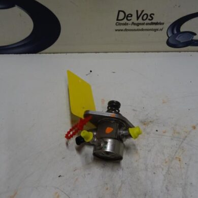 Peugeot 308  Brandstofpomp Mechanisch HNY 2015 9805614880