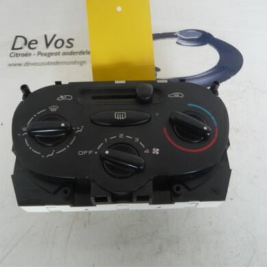 Peugeot 206 1.4 HDi Kachel Bedieningspaneel 2004 6451EH-6451VG