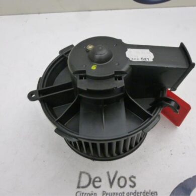 Peugeot 206 1.4 Kachel Ventilatiemotor 2004 6441J8