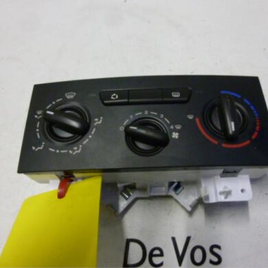 Peugeot Expert 1.6 HDi 90 Kachel Bedieningspaneel 2010 6451XN