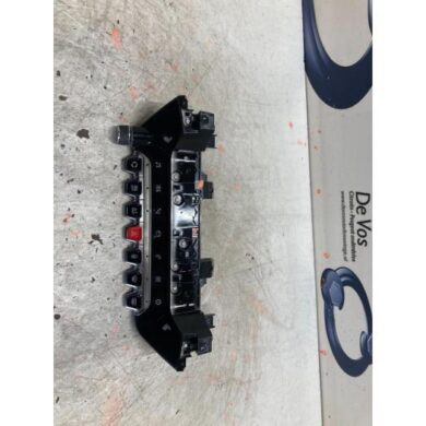 Peugeot 2008 1.2 VTi 12V PureTech 130 Kachel Bedieningspaneel 2020 98261082XU
