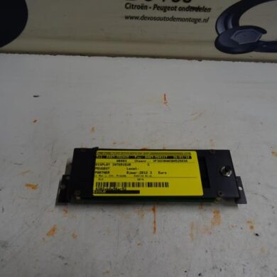 Peugeot Partner 1.6 HDI 75 Display Interieur 9HW 2012 6155JF