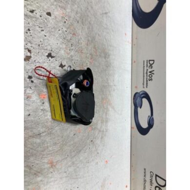 Peugeot 308 1.6 VTI 16V Gordelspanner links 2010 8975K6