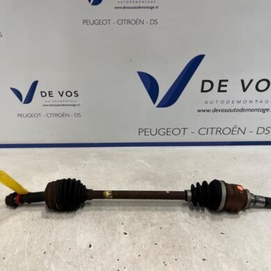 Peugeot 107 1.0 12V Aandrijfas links-voor CFB 2013 3272JY