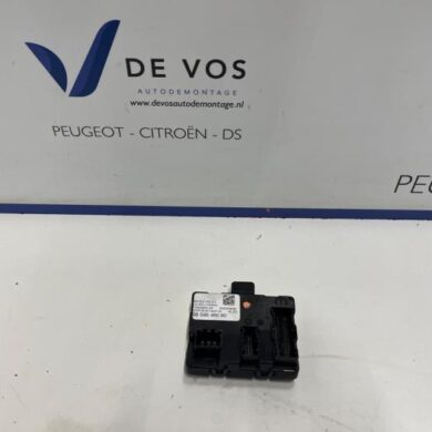 Peugeot 408 1.2 Hybrid 136 Module (miscellaneous) 2023 9859546080