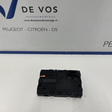 Peugeot 308 e-308 54 kWh Draadloze oplader 2023 9837716480-9833986580