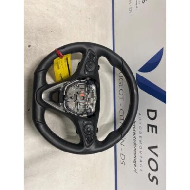 Opel Corsa 1.2 Turbo 12V 100 Steering wheel 2021 98305808ZD