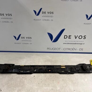 Peugeot 5008  Radiateurbalk 2022 9814630380
