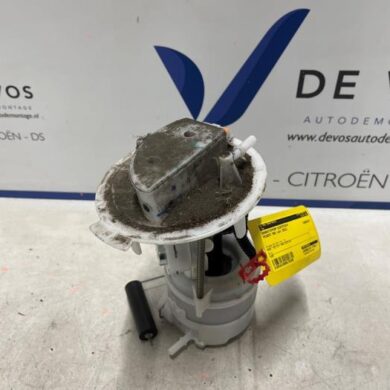 Peugeot 508 1.6 16V Hybrid 225 Electric fuel pump 5G06 2022 9823896880-1674218180