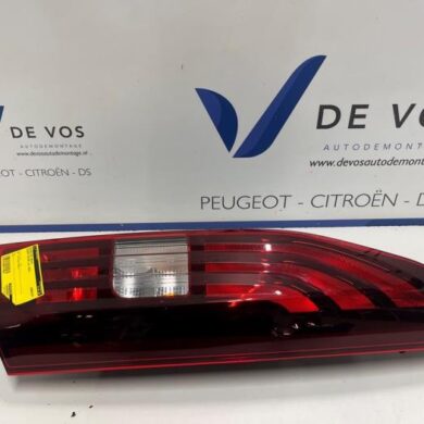 Peugeot Rifter e-Rifter Achterlicht rechts 2024 9820555280