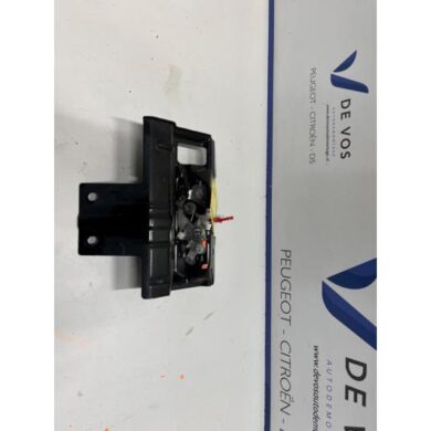 Peugeot 408 1.2 Hybrid 136 Bonnet lock mechanism 2023 9833929780-9821652480