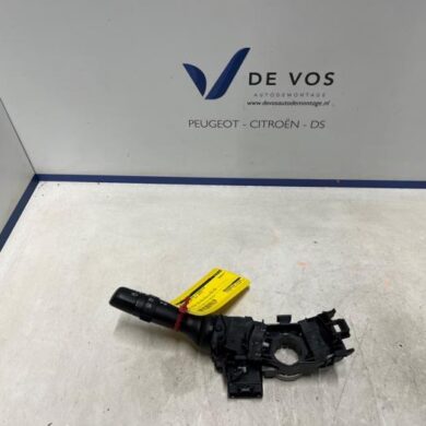 Peugeot 107 1.0 12V Combischakelaar Stuurkolom 2013 B000612880