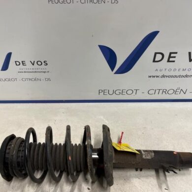 Peugeot 208 1.2 Vti 12V PureTech Stoßdämpferstrebe rechts vorne 2019 9804831280