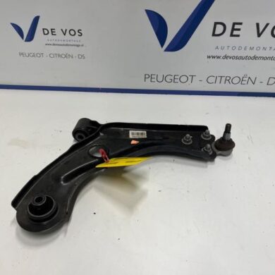 Peugeot 308 e-308 54 kWh Draagarm rechts-voor 2023 9846329280