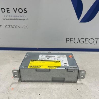 Peugeot 2008 1.2 VTi 12V PureTech 130 Radio 2024 9862674480-1690855580-1697046880