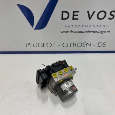 DS Automobiles DS4 1.6 16V E-Tense 225 ABS pump 5G06 2022 1647881680-1647894880-9840090580