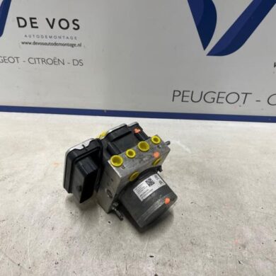 Peugeot 508 1.6 16V Hybrid 225 ABS pump 5G06 2022 9852046380