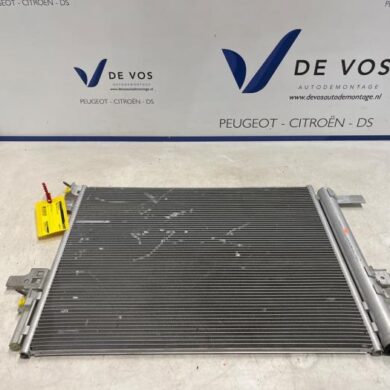 Peugeot 308 1.2 PureTech Hybrid 136 Airco Radiateur HN09 2022 9836551180