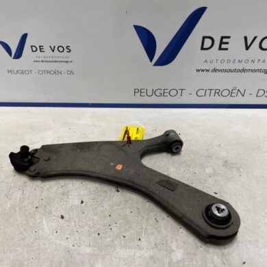 Peugeot 2008 1.2 VTi 12V PureTech 130 Draagarm links-voor 2021 9831682580