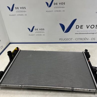 Peugeot 308 1.2 PureTech Hybrid 136 Radiateur HN09 2022 9836317980