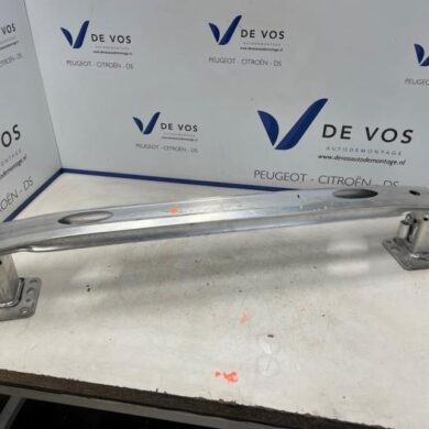 Peugeot Expert 2.0 Blue HDi 145 16V Rear bumper frame 2025 9852641980